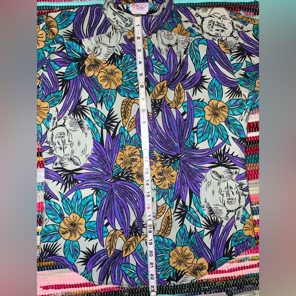 Vintage Jr’s Only California Hawaiian Shirt | Rhino Print | 90s Tropical Vibes - Picture 3 of 8